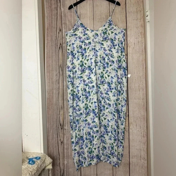 Love stitch Womens Floral Maxi dress size Medium to Large - Picture 8 of 14